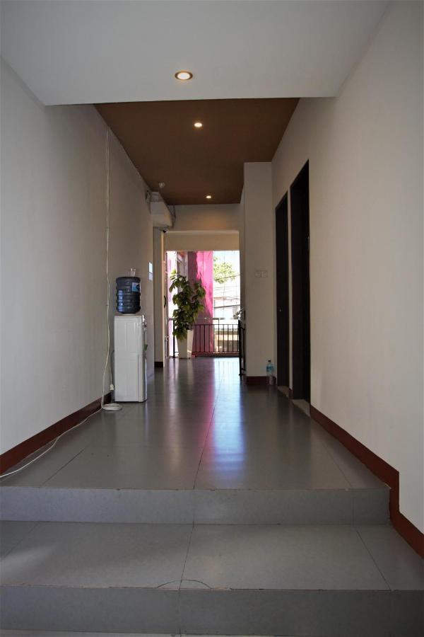 Nutana Hotel Mataram Extérieur photo