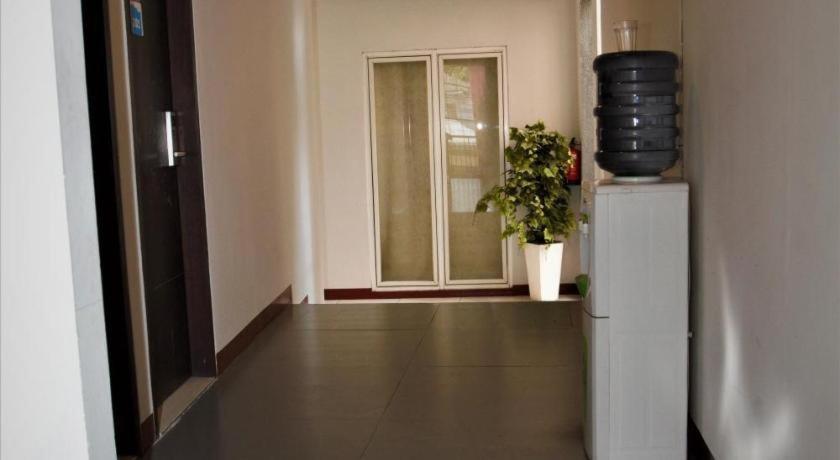 Nutana Hotel Mataram Extérieur photo