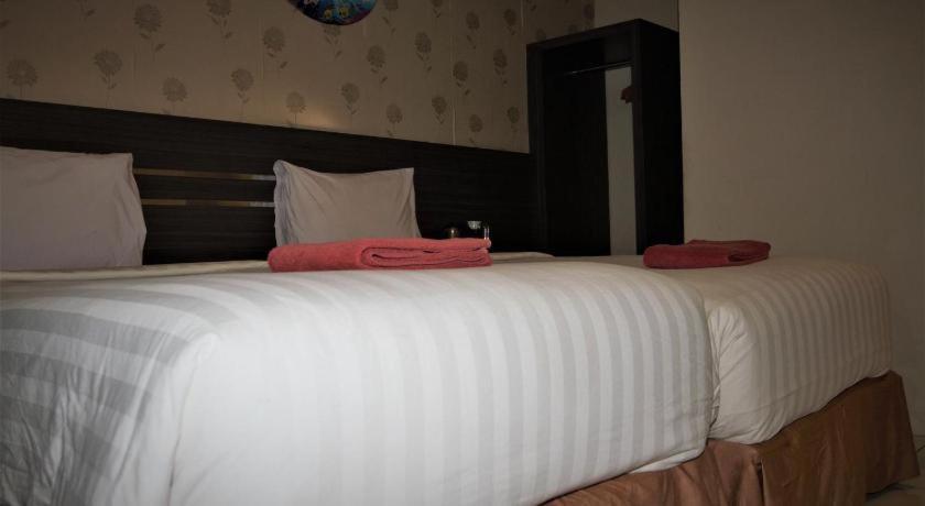 Nutana Hotel Mataram Extérieur photo