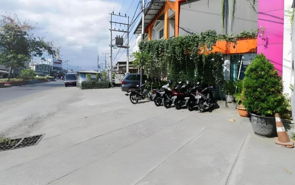 Nutana Hotel Mataram Extérieur photo