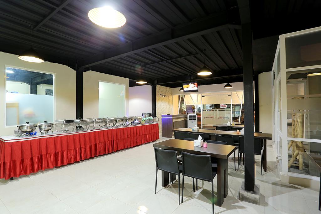 Nutana Hotel Mataram Extérieur photo