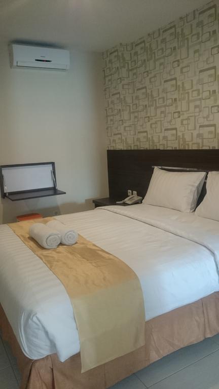 Nutana Hotel Mataram Extérieur photo