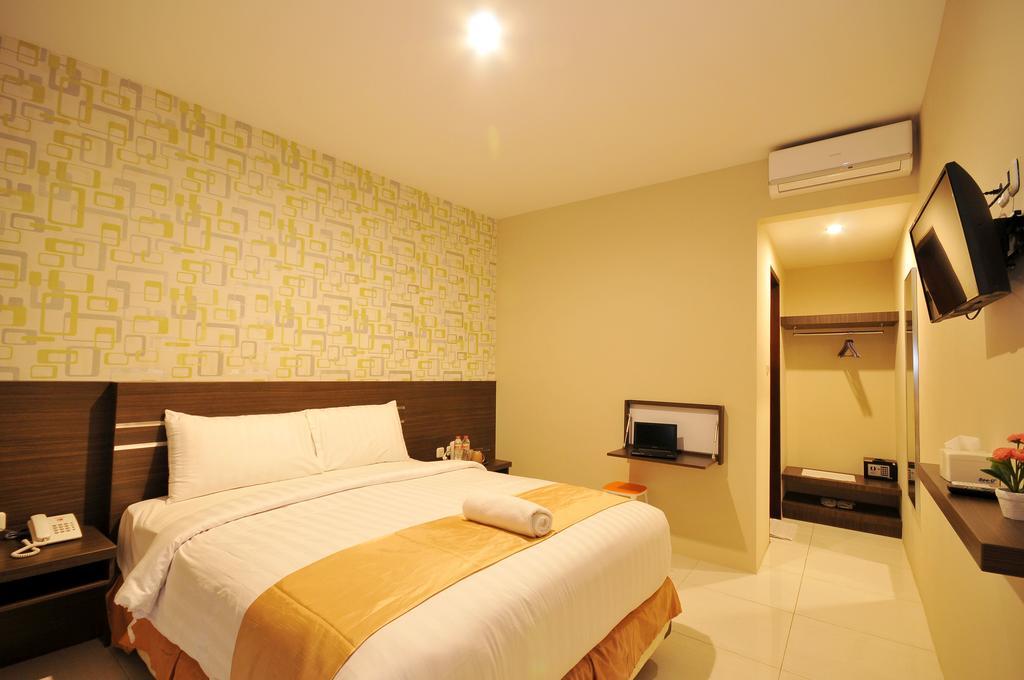 Nutana Hotel Mataram Chambre photo